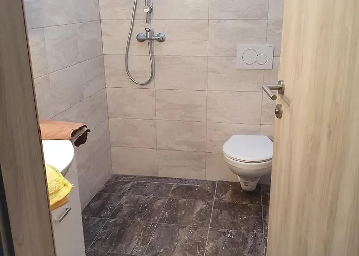 Appartement Olivia Valkanela App 2 *